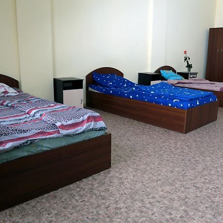 Hostel Raduga Kiew Exterior foto
